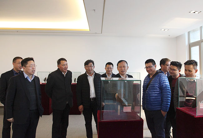 QQ3.jpg
